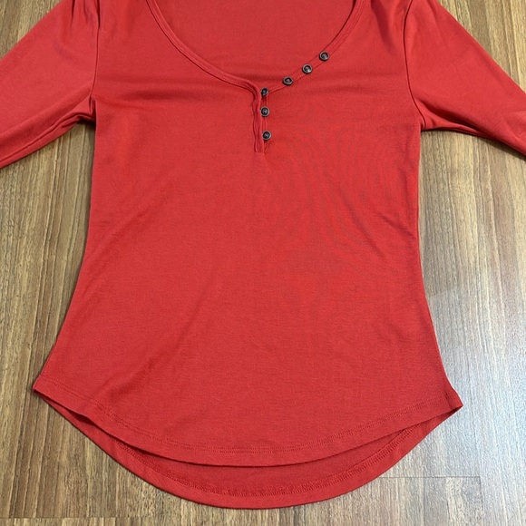 Double Zero Women's Long Sleeve Henley Top - Picture 3 of 4